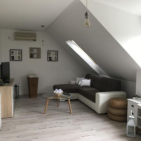 Arany Apartman Szegedin Exterior foto