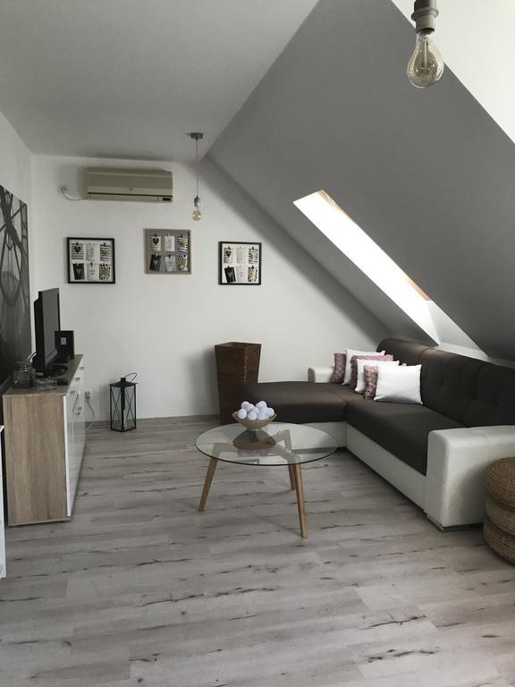 Arany Apartman Szegedin Exterior foto